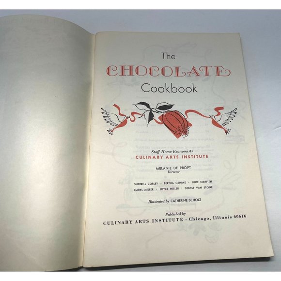 Culinary Arts Institute Chocolate Desserts Cookbook 1973 218 Delicious Recipes - Picture 2 of 9